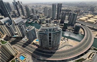 Dubai vắng lặng như 'thành phố ma' dưới đòn tấn công của Iran