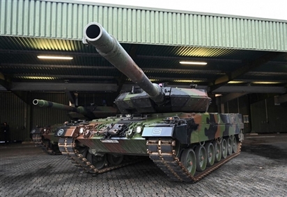 Đức từ chối cung cấp thêm xe tăng cho Ukraine
