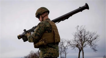 Đức đồng ý cung cấp vũ khí hạng nặng cho Ukraine