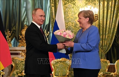 Thủ tướng Đức kêu gọi duy trì đối thoại với Nga bất chấp những khác biệt
