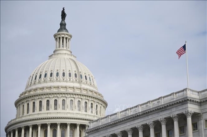 Dự luật chi tiêu chính phủ vượt qua ''ải'' Thượng viện Mỹ
