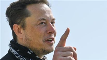 Sắp phải nộp thuế 15 tỷ USD, Elon Musk tính bán bớt cổ phần trong Tesla