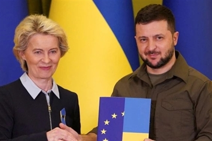 EU đẩy nhanh xem xét việc xin gia nhập của Ukraine