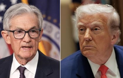 Đồng USD xuống đáy 3,5 năm, chủ tịch Fed đau đầu trước áp lực từ ông Trump