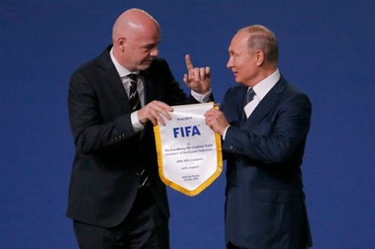 FIFA loại Nga khỏi World Cup 2022, UEFA loại Spartak Moscow khỏi Europa League