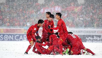 Nóng: Cầu vồng tuyết của Quang Hải trở thành biểu tượng U23 châu Á
