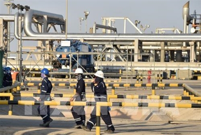 Giá dầu thế giới giảm mạnh khi OPEC+ không đạt được thỏa thuận