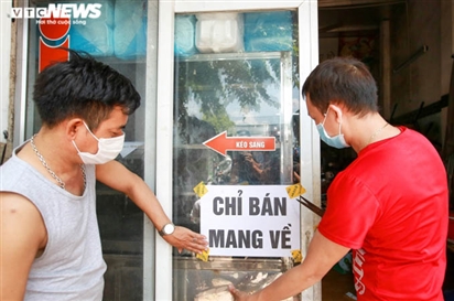 Hà Nội: Quận Đống Đa dừng bán hàng ăn uống tại chỗ