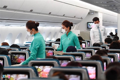 Chủ tịch Vietnam Airlines: Giá vé thấp thì nguồn thu các hãng đều yếu