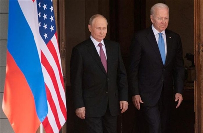 Khủng hoảng Ukraine: Ông Trump chê Tổng thống Biden, ca ngợi ông Putin