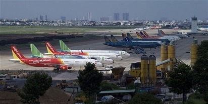 Cục Hàng không Việt Nam yêu cầu dừng bán vé đường bay nội địa