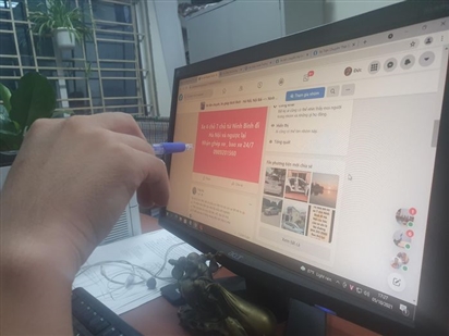 Nở rộ trên mạng 'dịch vụ' đưa người từ Hà Nội về quê