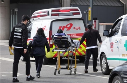 Y tế Hàn Quốc 'chao đảo' do bác sĩ, y tá đình công hàng loạt