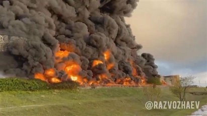 Ukraine tấn công phá hủy đường ống dẫn khí đốt ở Nga