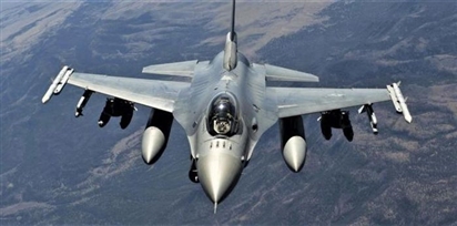 Đan Mạch tặng tiêm kích F-16 đầu tiên cho Ukraine vào mùa hè