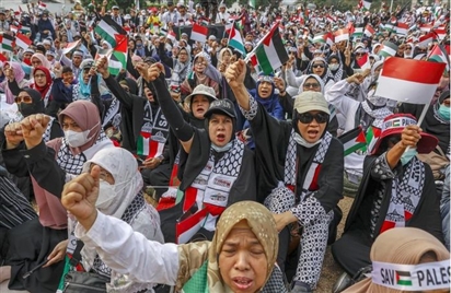 Tổ chức Hồi giáo Indonesia ra sắc lệnh kêu gọi tẩy chay hàng hóa liên quan Israel