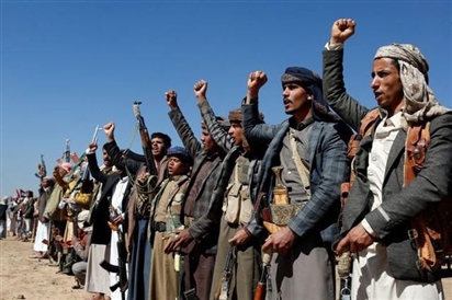 Chưa ngăn được Houthi, Mỹ tung đòn ''đi đường vòng'' với Iran