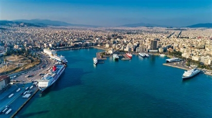 Hy Lạp thả tàu chở dầu Nga bị giữ do lệnh trừng phạt của EU
