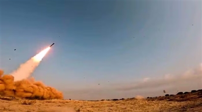 Israel triển khai 50 máy bay không kích, Iran đáp trả bằng tên lửa siêu vượt âm Fattah