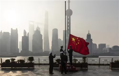 EU trừng phạt hai ngân hàng Trung Quốc vì giao dịch với Nga