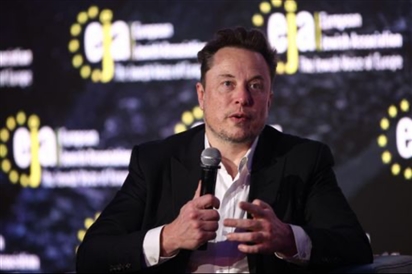 Tỷ phú Elon Musk kích hoạt hệ thống Starlink tại Iran giữa lúc căng thẳng với Israel leo thang