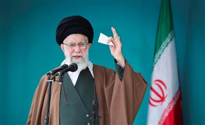 Lãnh tụ tối cao Iran cảnh báo Israel 'trận chiến bắt đầu'