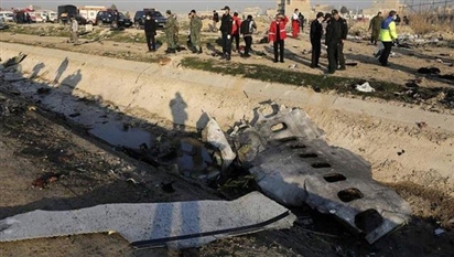 Iran công bố báo cáo điều tra sơ bộ vụ máy bay Ukraine bị rơi