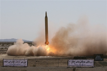 Iran phóng tên lửa đạn đạo Emad và Qadr