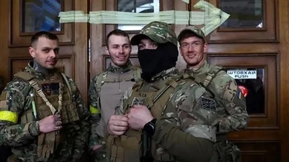 Các 'lính đánh thuê' phương Tây rời Ukraine tới Israel