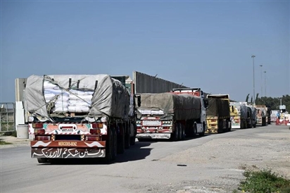 Đoàn xe chở hàng viện trợ của Liên hợp quốc bị quân đội Israel tấn công