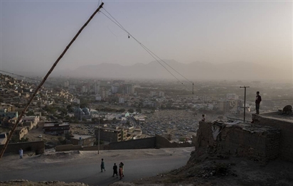 Thủ đô Kabul hứng rốc-két, Taliban đứng trước ''phép thử'' khó