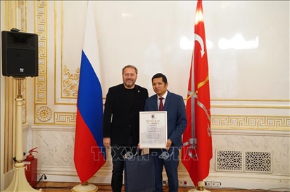 Vinh danh những đóng góp tăng cường quan hệ Nga - Việt