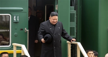 Vì sao ông Kim Jong-un thường công du nước ngoài bằng tàu bọc thép?