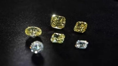 Liên minh châu Âu trừng phạt nhà sản xuất kim cương lớn nhất của Nga