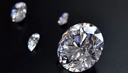 Nhóm G7 chuẩn bị công bố lệnh cấm mua bán kim cương của Nga