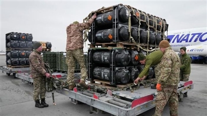Lầu Năm Góc làm gì để lấp kho vũ khí thiếu hụt gửi sang Ukraine?