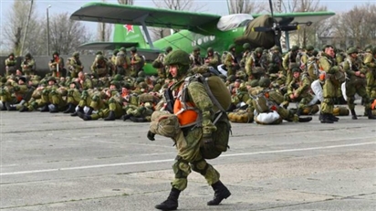 Nga thông báo rút 10.000 binh lính khỏi biên giới