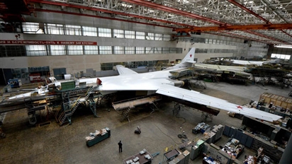 Nga sẽ cho máy bay ném bom 'khủng nhất' trên thế giới cất cánh