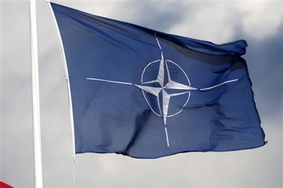 Hội nghị Bộ trưởng Quốc phòng NATO và tương lai hỗ trợ vũ khí cho Ukraine