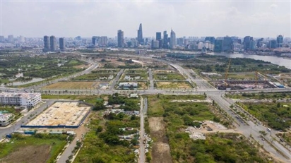 Tân Hoàng Minh chính thức bỏ cọc đấu giá lô đất 2,4 tỷ/m2 ở Thủ Thiêm