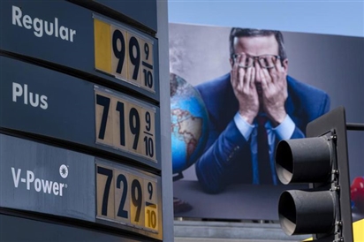 Khủng hoảng giá xăng dầu đặt ông Biden vào thế khó