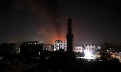 Mỹ - Anh dồn dập tấn công Houthi tại Yemen