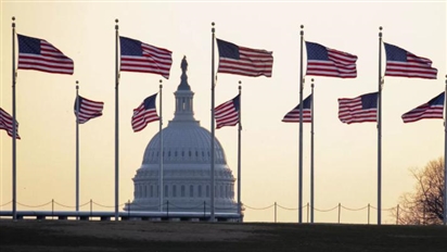 Những người ủng hộ Donald Trump phản đối việc viện trợ Ukraina