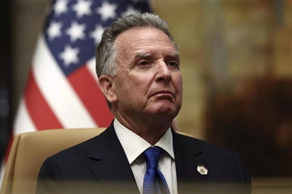 Máy bay nghi của Đặc phái viên Witkoff rời Mỹ đi thăm Nga