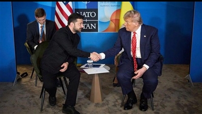 Ông Trump nói sẽ gửi thêm vũ khí cho Ukraine