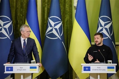 NATO tuyên bố Nga không thể chặn tư cách thành viên của Ukraine