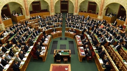 Hungary trì hoãn bỏ phiếu gia nhập NATO của Thụy Điển và Phần Lan