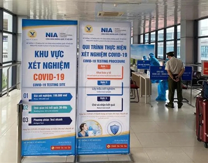 Dừng dịch vụ test nhanh Covid-19 cho hành khách tại sân bay Nội Bài