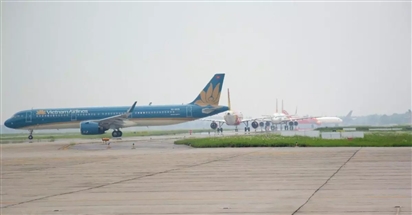 Ngày mai đưa đường lăn thứ 2 sân bay Nội Bài vào khai thác
