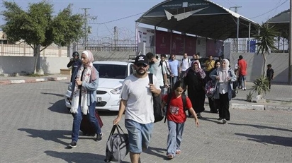 Nga bắt đầu sơ tán công dân khỏi dải Gaza